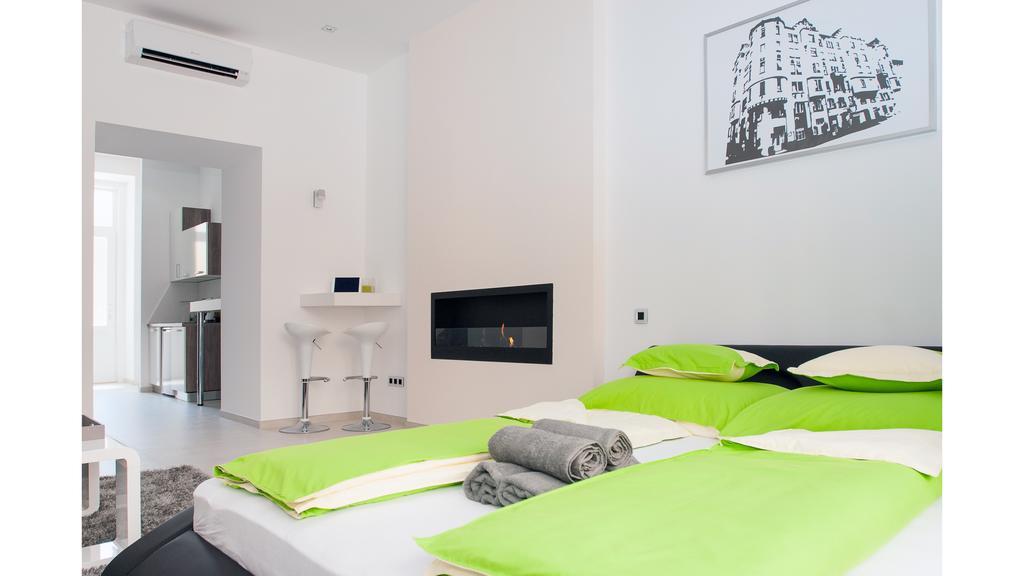 In The City Budapest Apartments Habitación foto